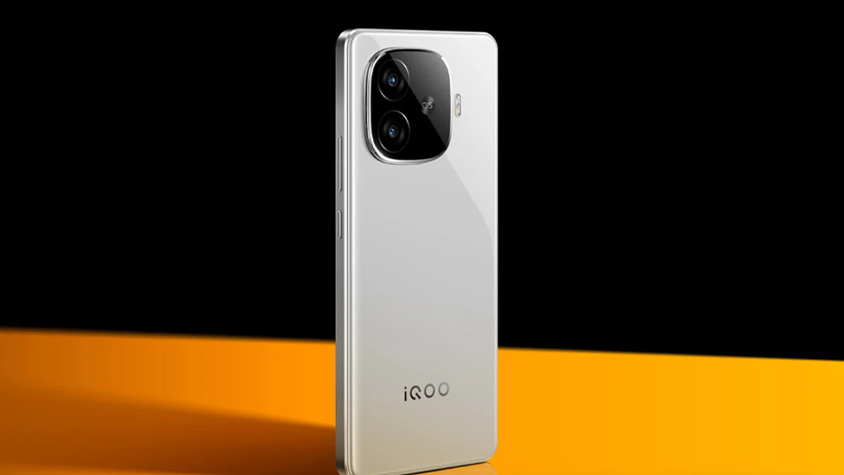 iQOO Z9 Turbo Mobile Review
